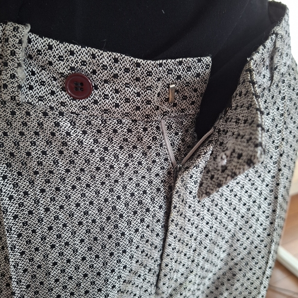 Vintage Scenario Women's Wool metallic Silver and black geometric pattern pants - Picture 11 of 16